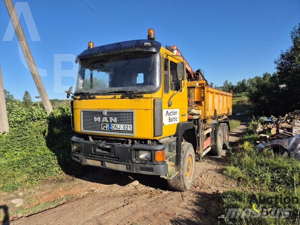 MAN 22.372 Tipper trucks