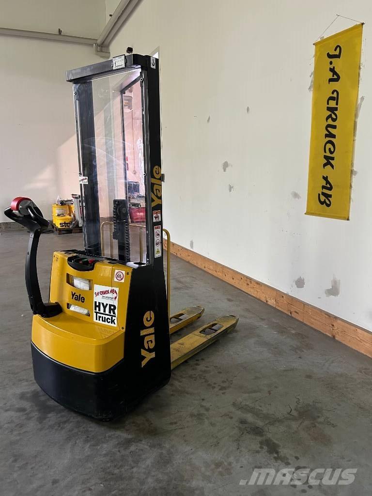Yale MS 10 E, GEL Pedestrian stacker