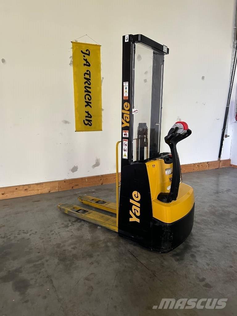 Yale MS 10 E, GEL Pedestrian stacker