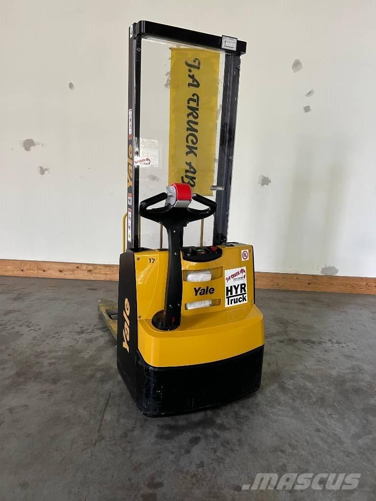 Yale MS 10 E, GEL Pedestrian stacker