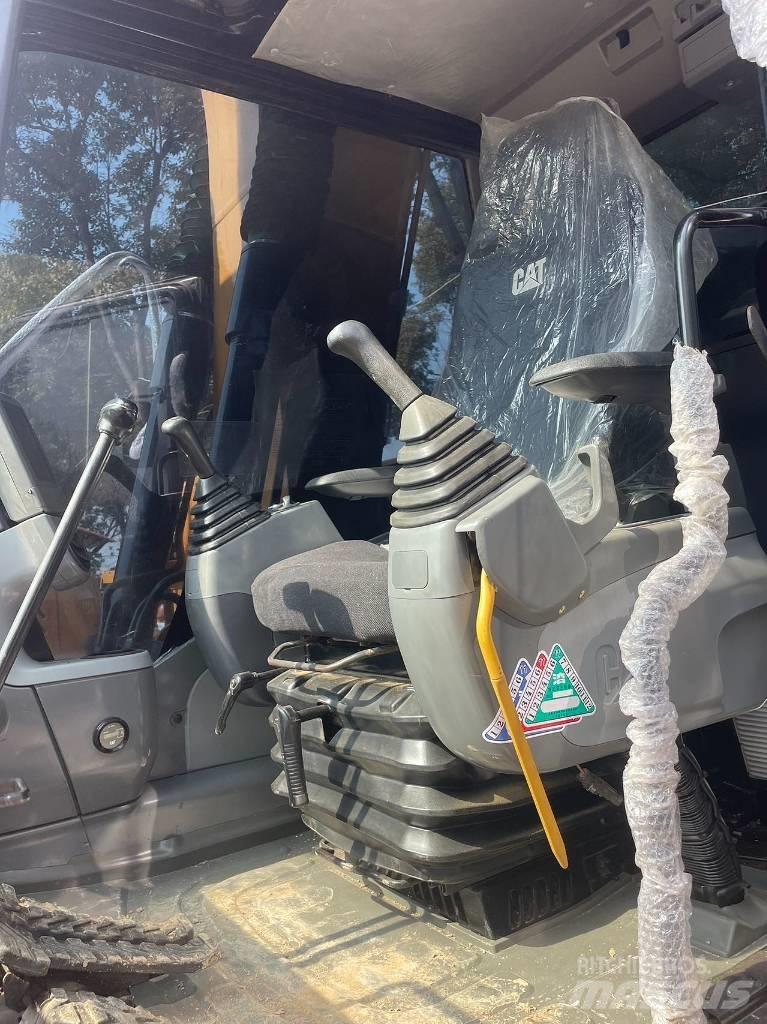 CAT 312 Midi excavators  7t - 12t