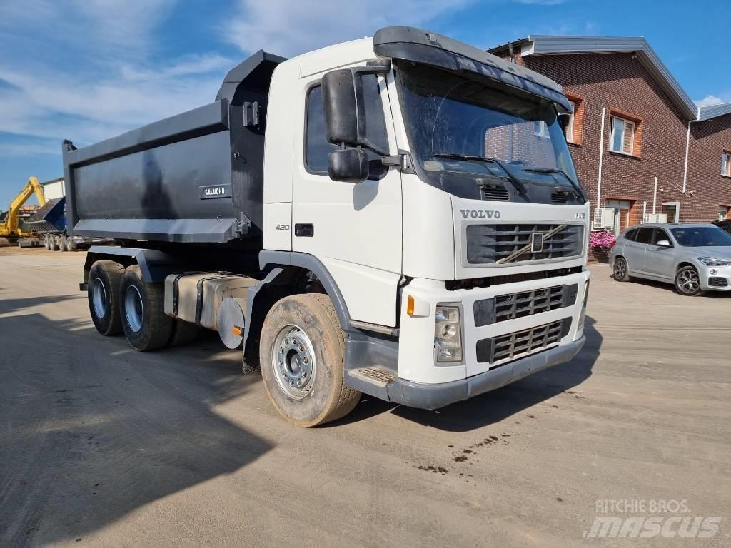 Volvo FM420 (6x4) Skip loader trucks