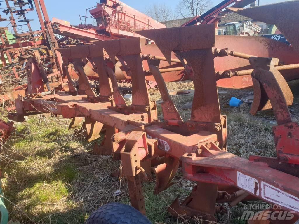 Naud RX 406 Reversible ploughs
