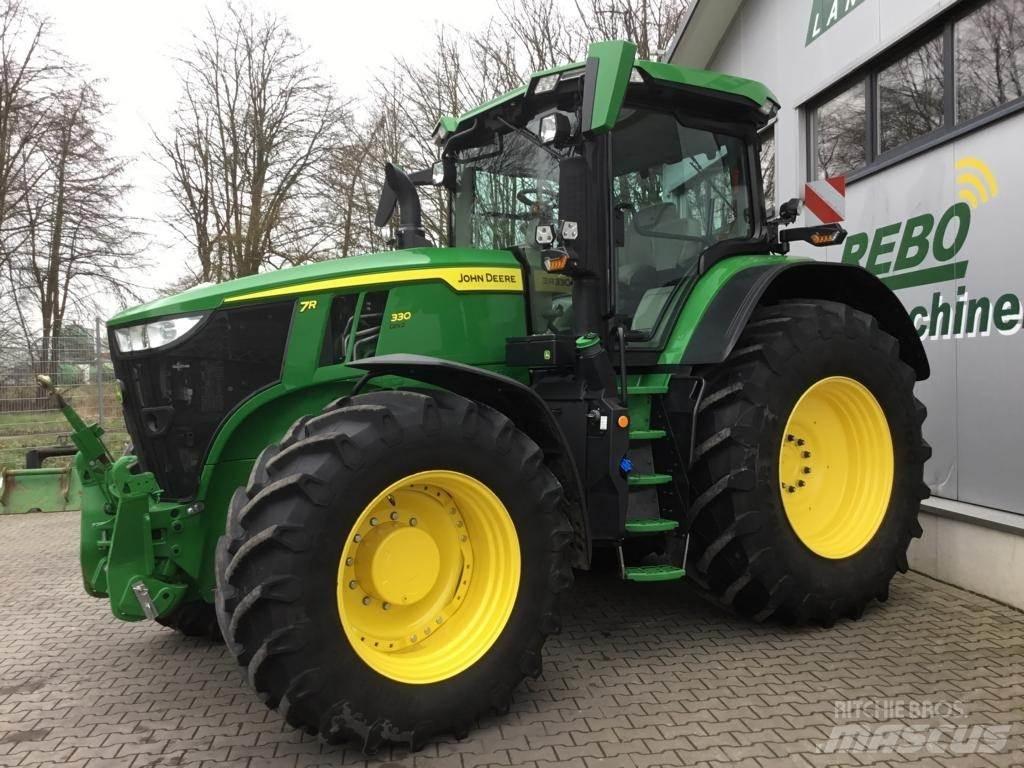 John Deere 7R330 Tractors