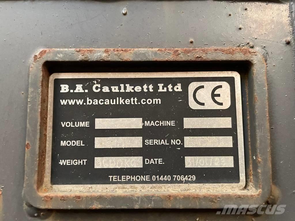 Volvo L 120 H Buckets