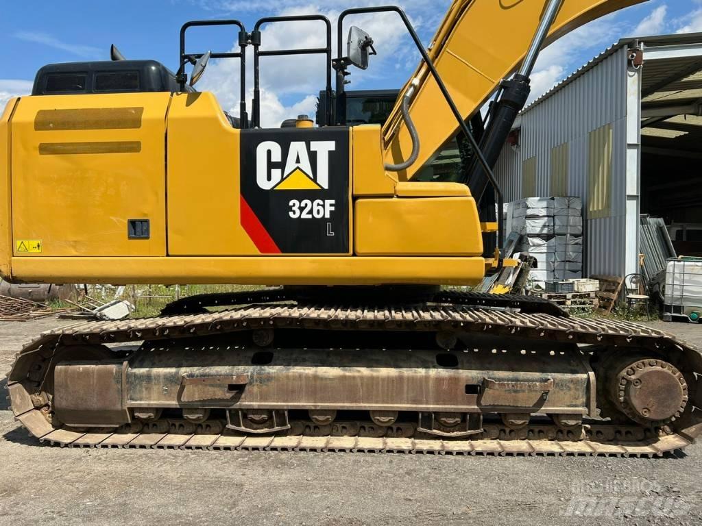 CAT 326 F L Crawler excavators