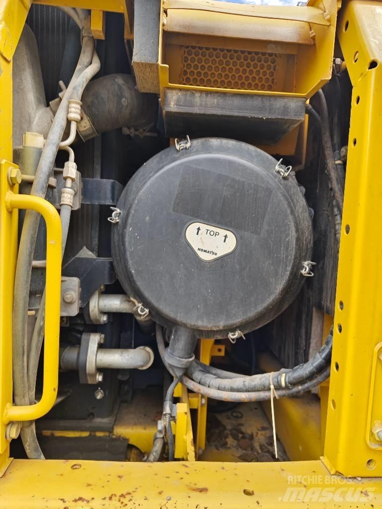Komatsu PC 450-8 Crawler excavators
