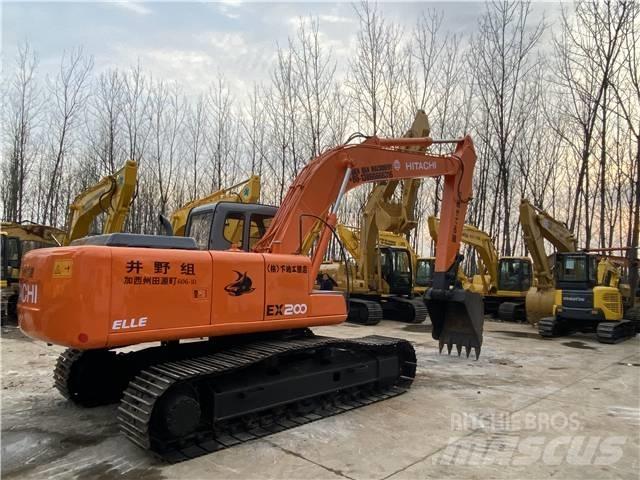 Hitachi EX200-5 Crawler excavators