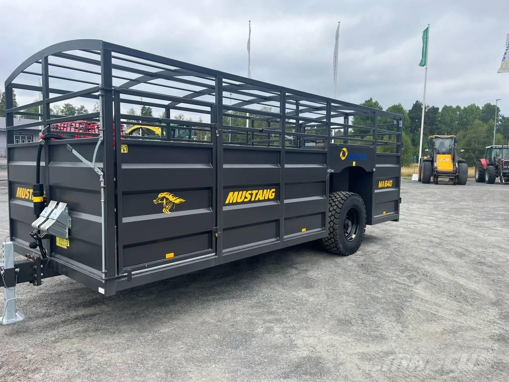 Mustang M 640 Other trailers