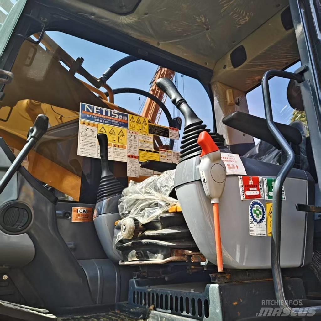 Komatsu PC 450-8 Crawler excavators