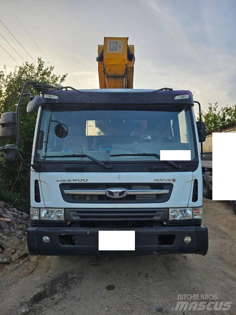 Jinwoo JW450 Truck & Van mounted aerial platforms