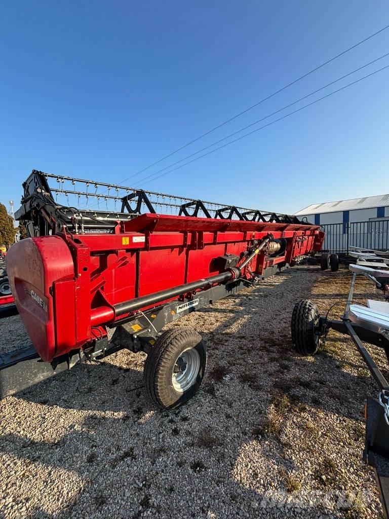 Case IH 3050 HD Combine harvester heads