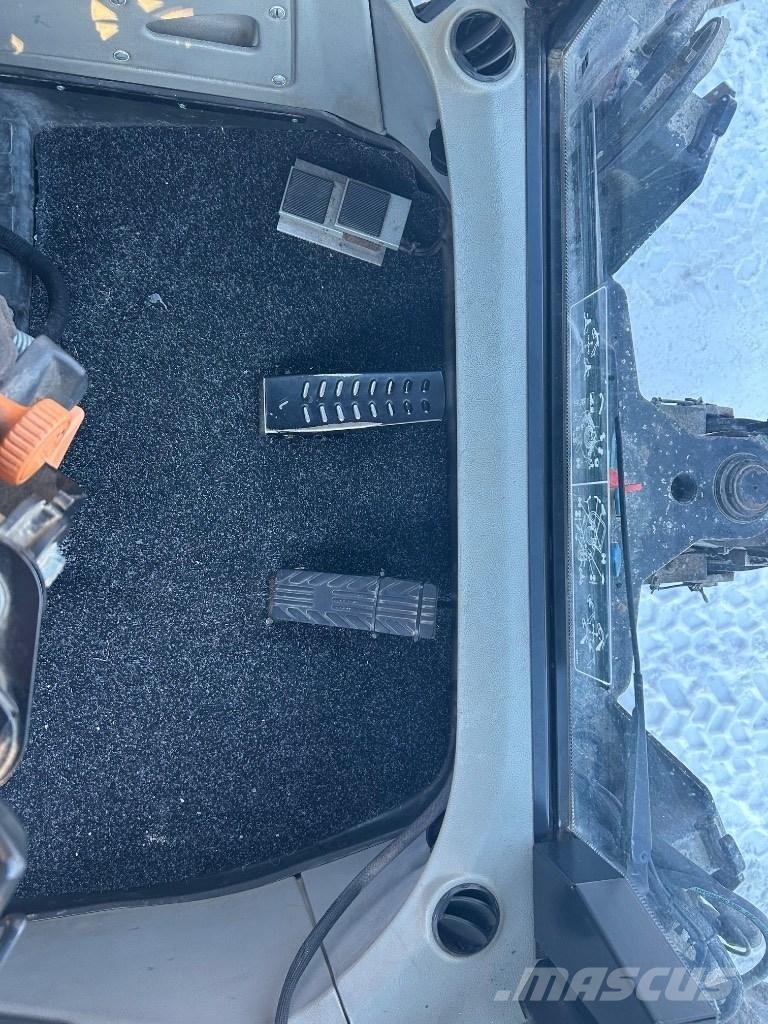 Huddig 1260 C Backhoe loaders