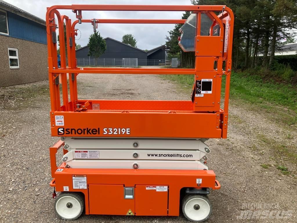 Snorkel S 3219 E Scissor lifts