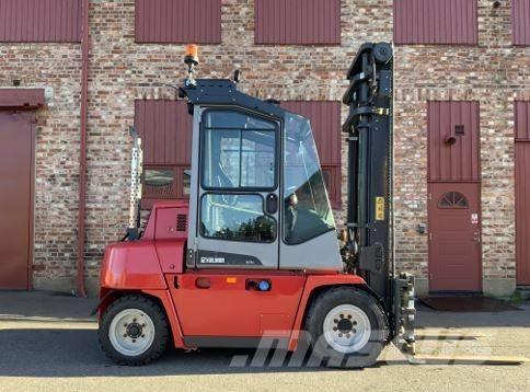Kalmar DCF 55-6 H Diesel trucks