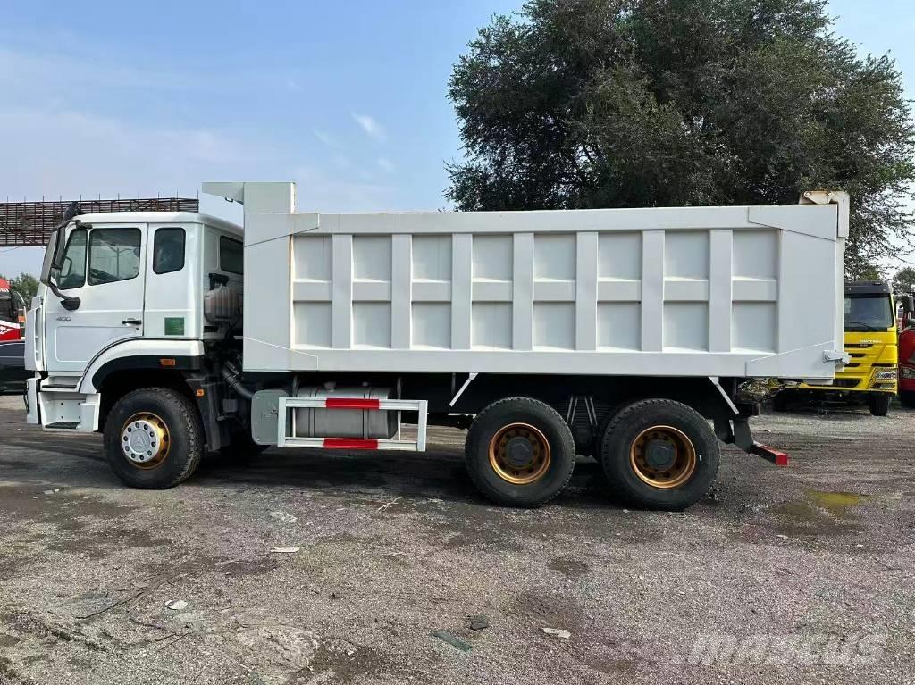 Sinotruk HOHAN 400HP Tipper trucks