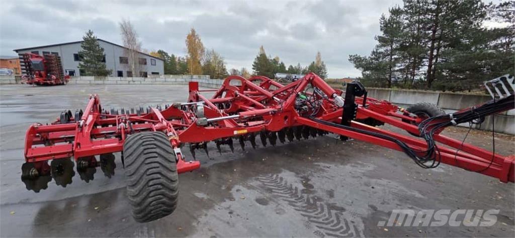 Horsch Joker 8RT Disc harrows