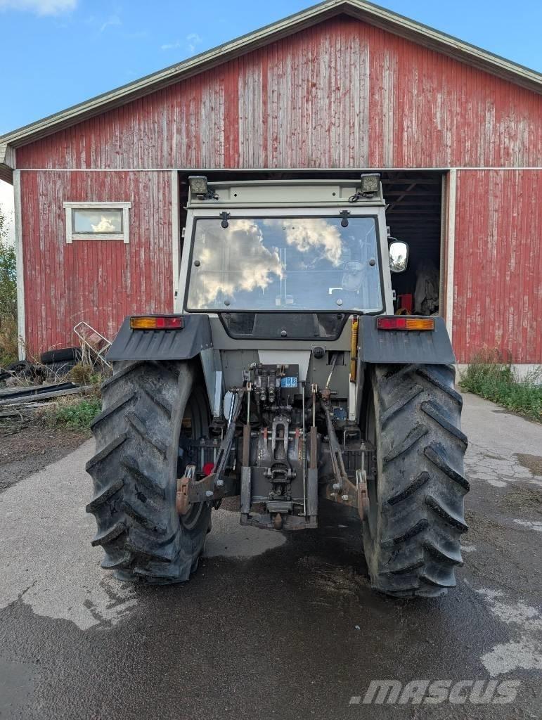 Massey Ferguson 390 Tractors