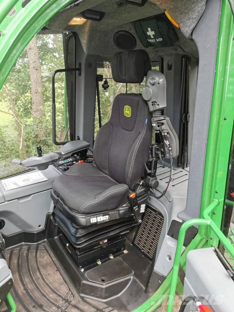 John Deere 1110G Forwarders