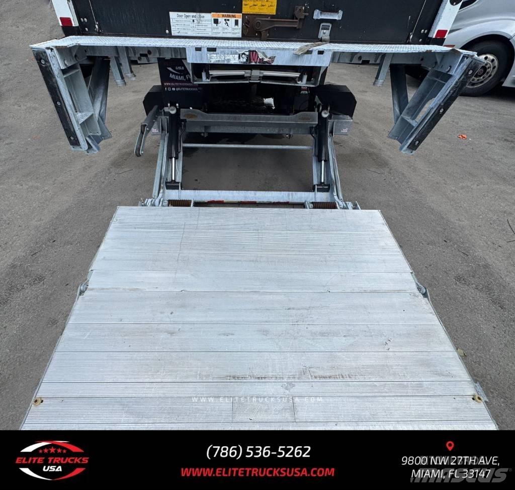 International 4300 Box body trucks