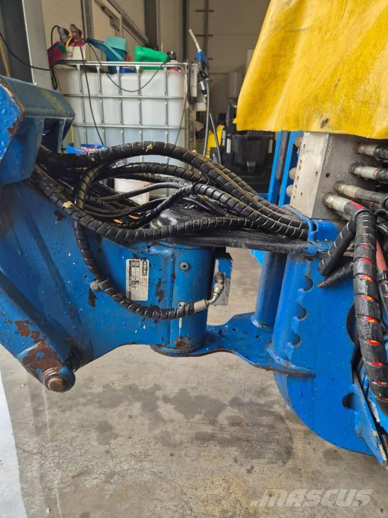 JLG M 600 JP Telescopic boom lifts