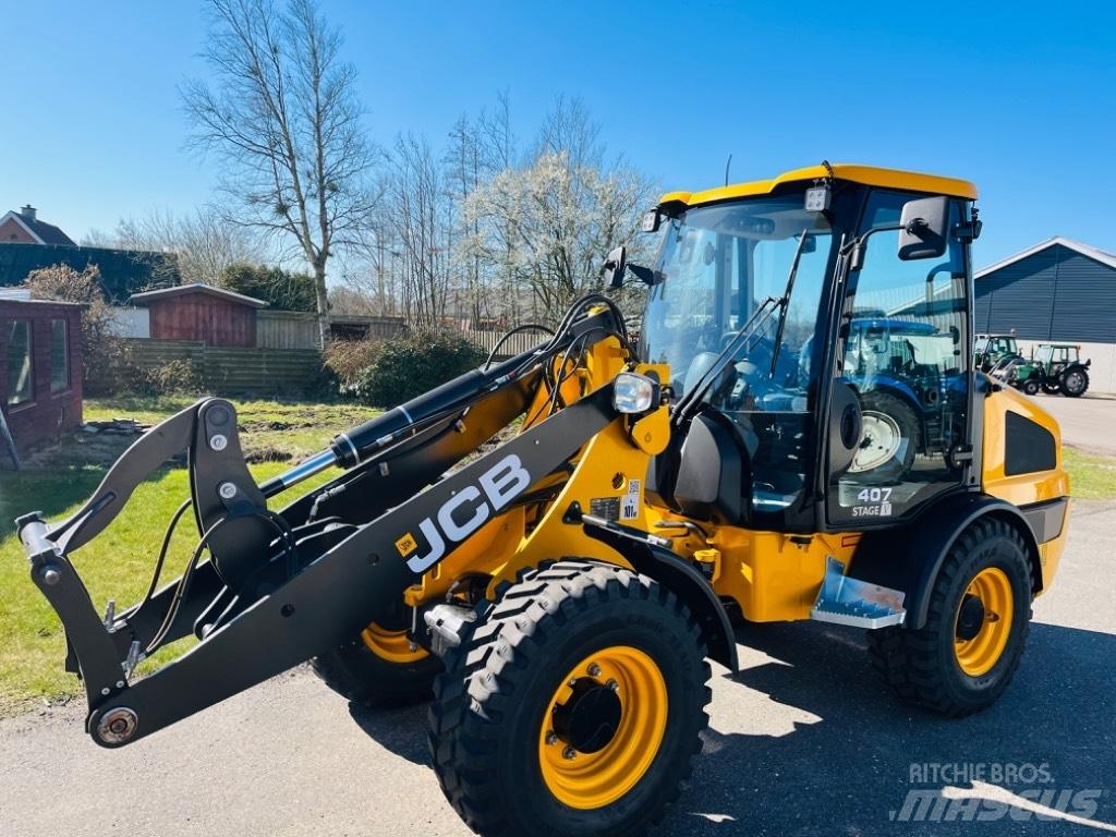 JCB 407 Multi purpose loaders