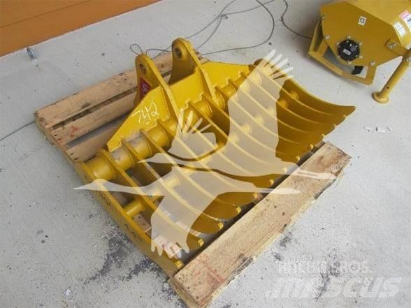 Emaq CAT 305 Scarifiers