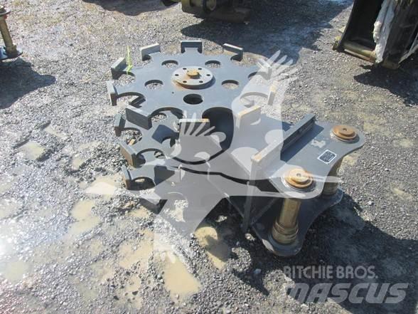  KBKC CW-06 Tyres, wheels and rims
