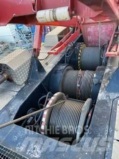 Sennebogen 3300 R SL Tracked cranes