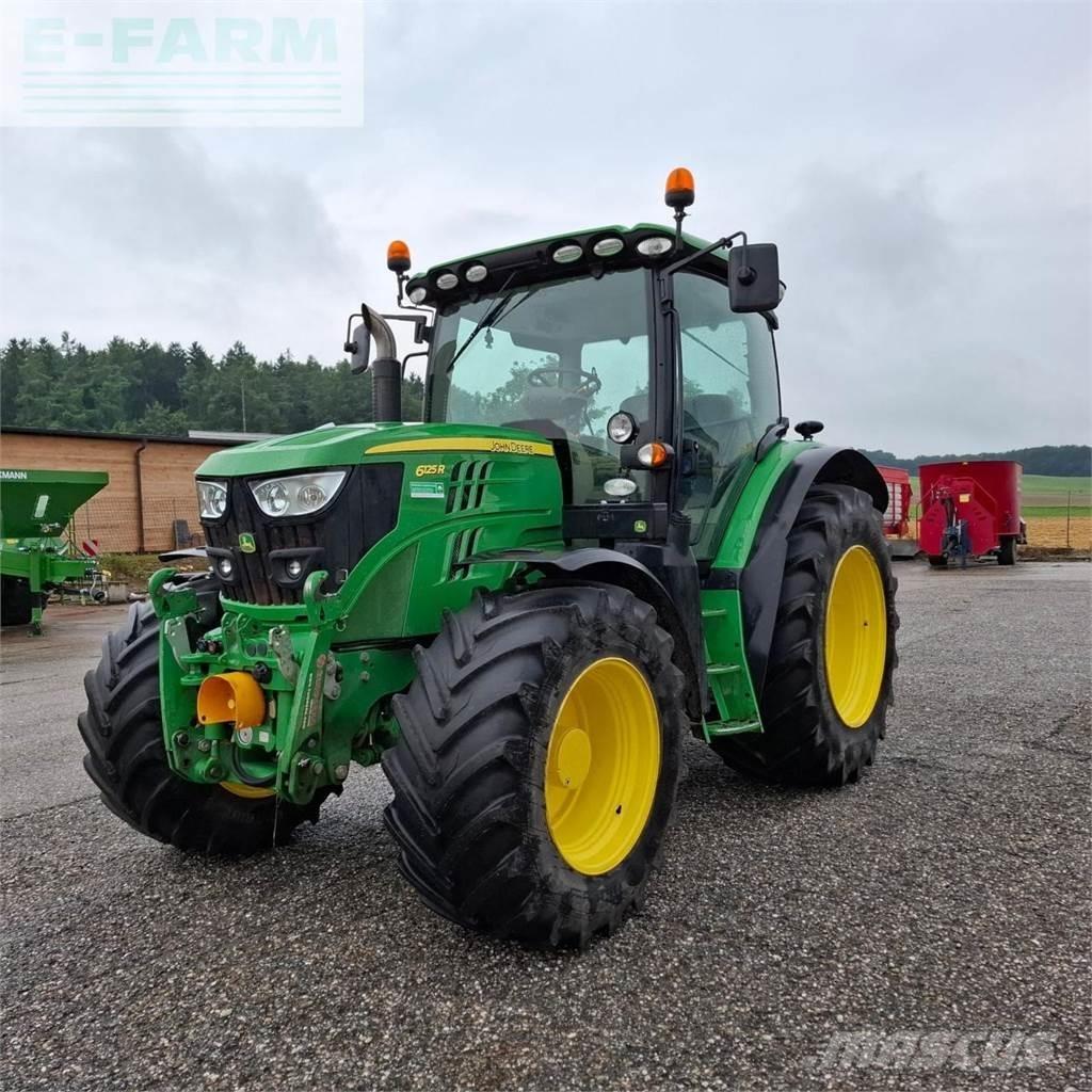 John Deere 6125 R Tractors