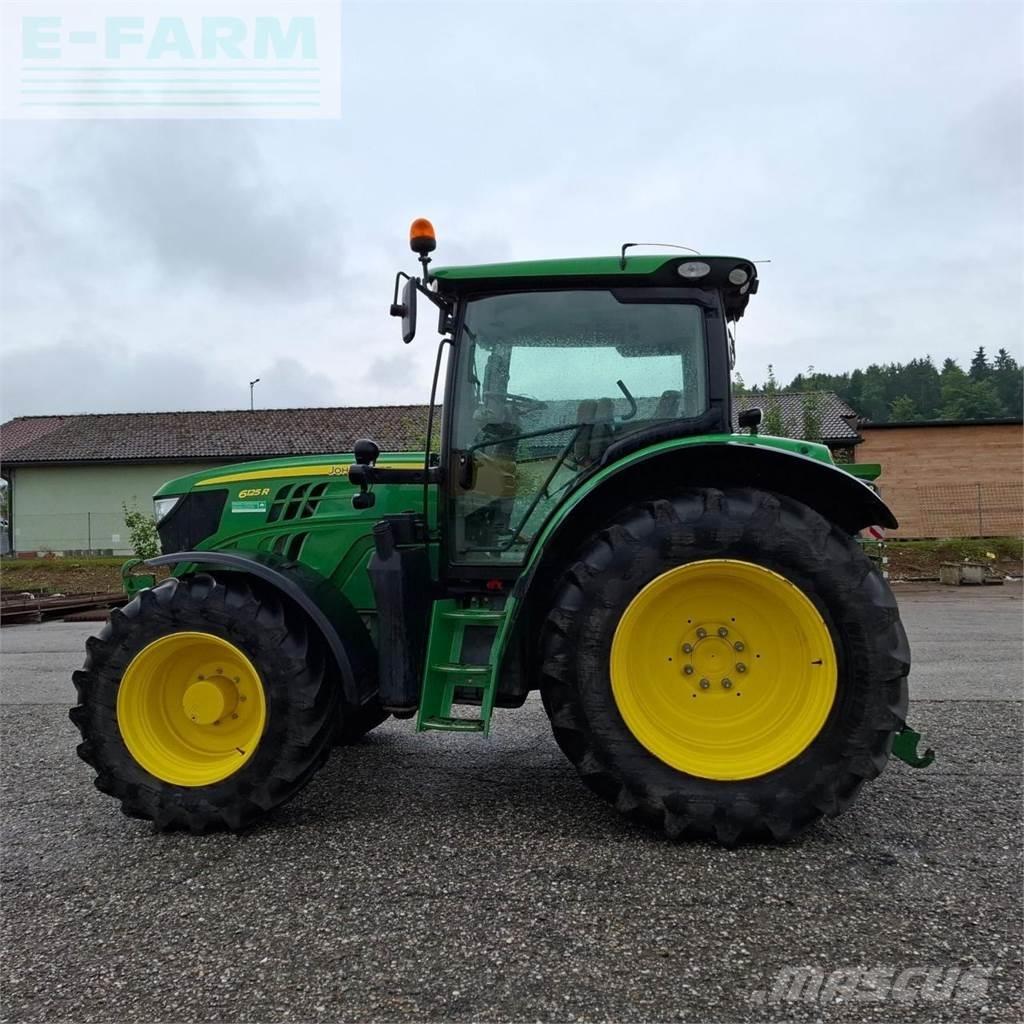 John Deere 6125 R Tractors
