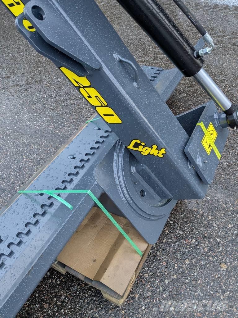 Hapa 250R Light Road drags