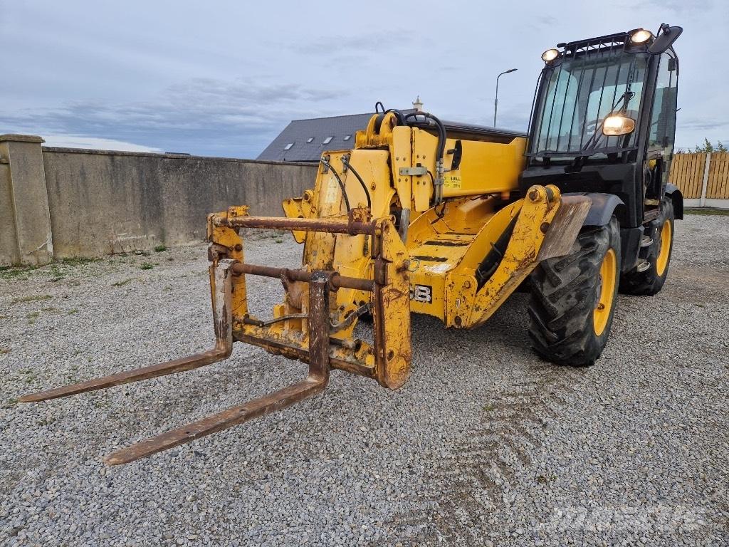 JCB 535-140 Telescopic handlers