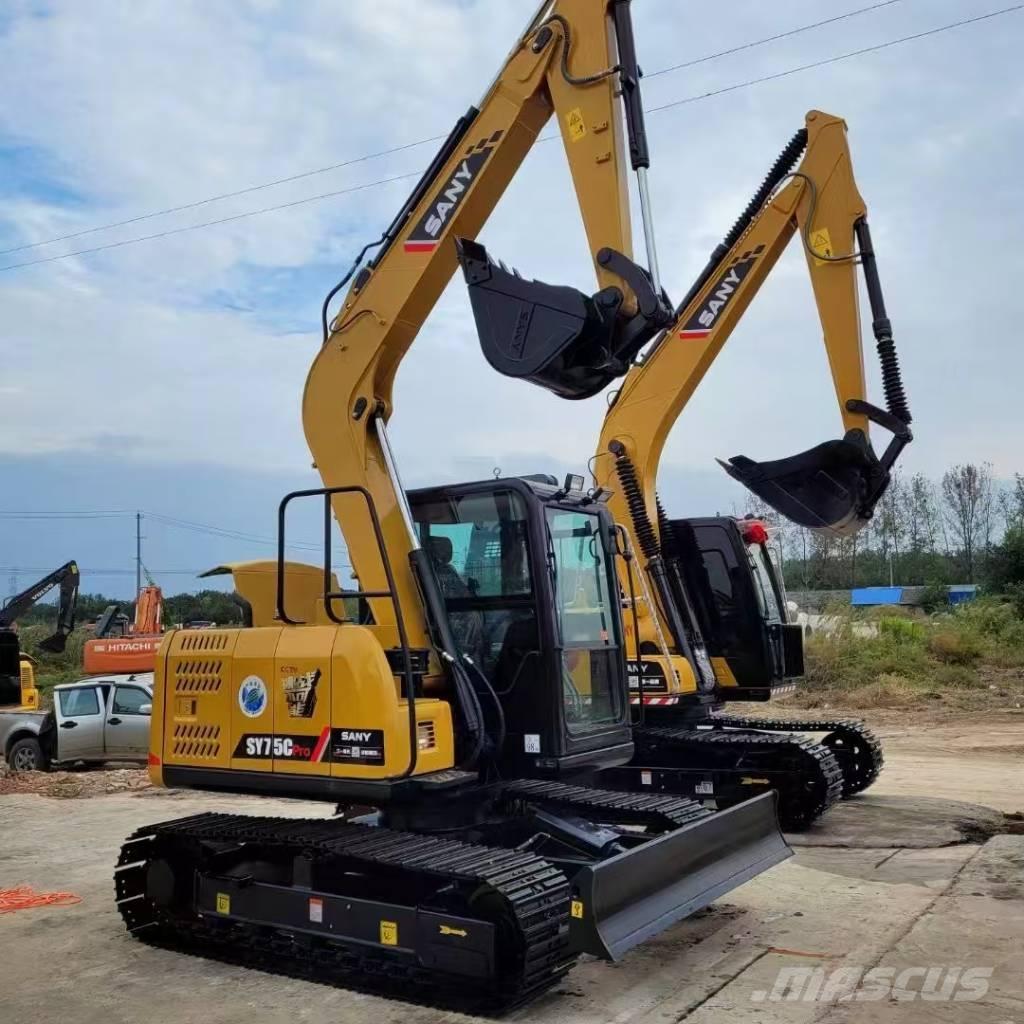 Sany SY75C Midi excavators  7t - 12t