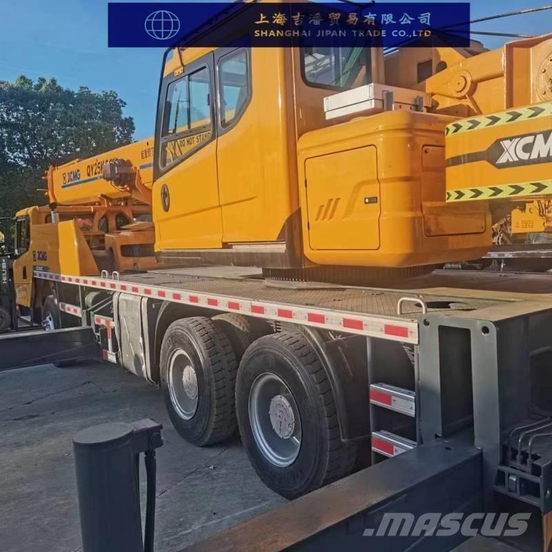 XCMG XCT 25 All terrain cranes
