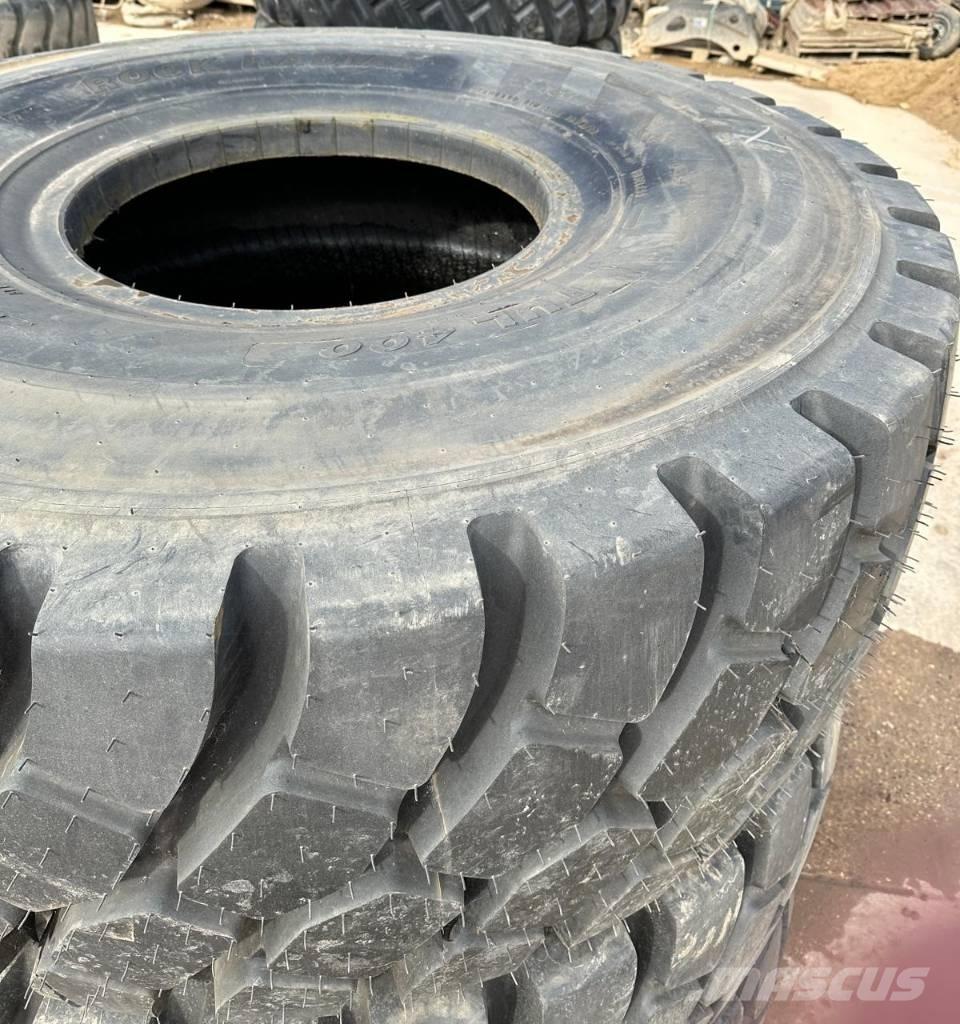  ROCK RADIAL 23.5R25 Tyres, wheels and rims