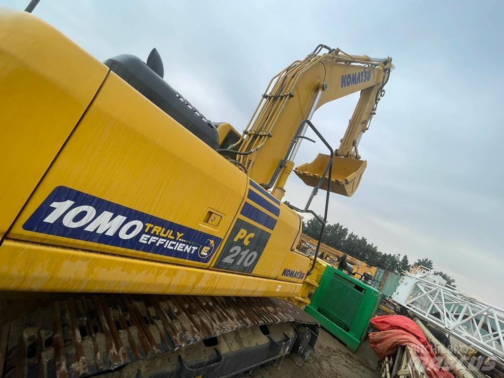 Komatsu PC210-10MO Crawler excavators