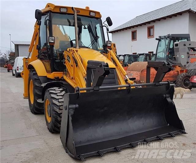 JCB 3 CX Backhoe loaders