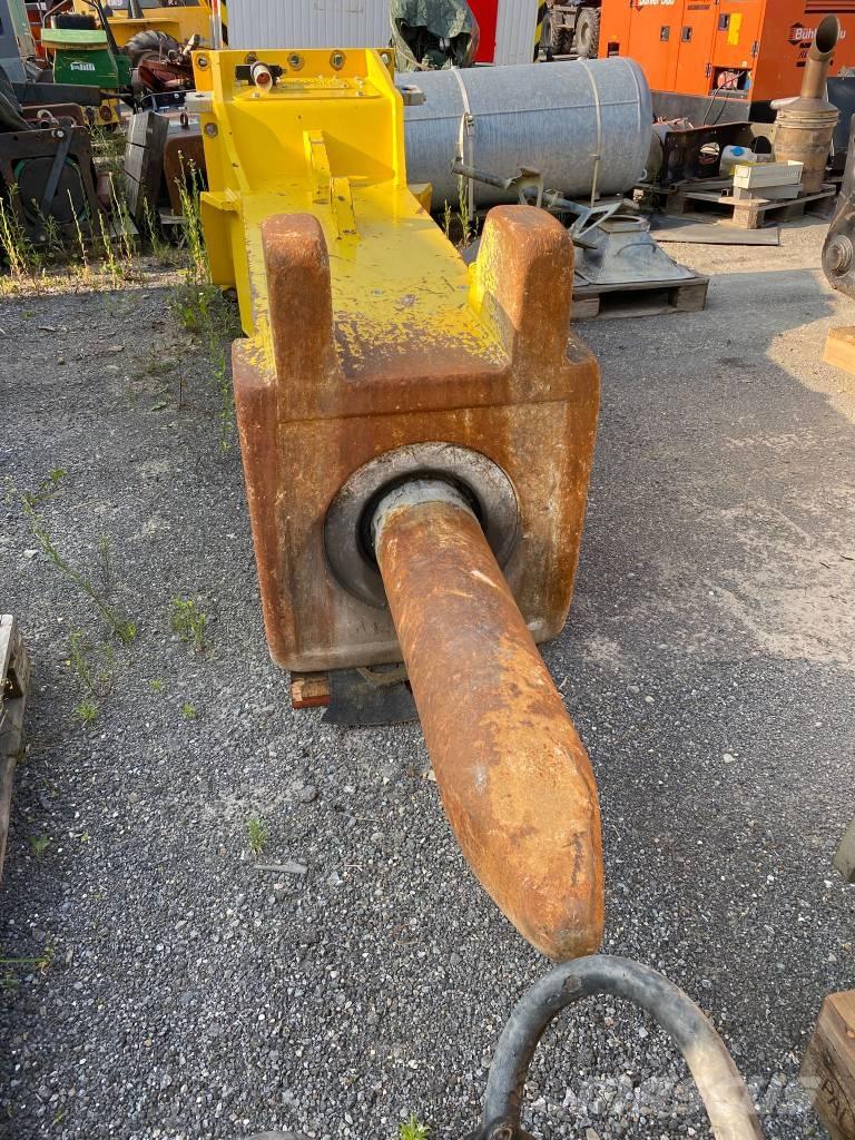 Epiroc HB7000 Hammers / Breakers