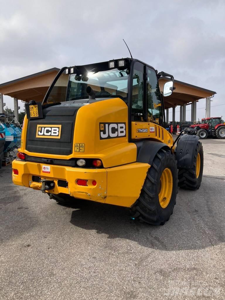 JCB TM 320 Telehandlers for agriculture