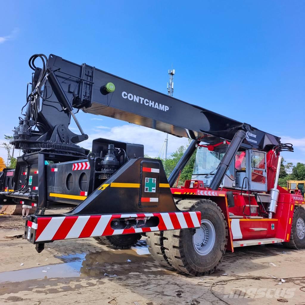 Kalmar DRF450 Reachstackers