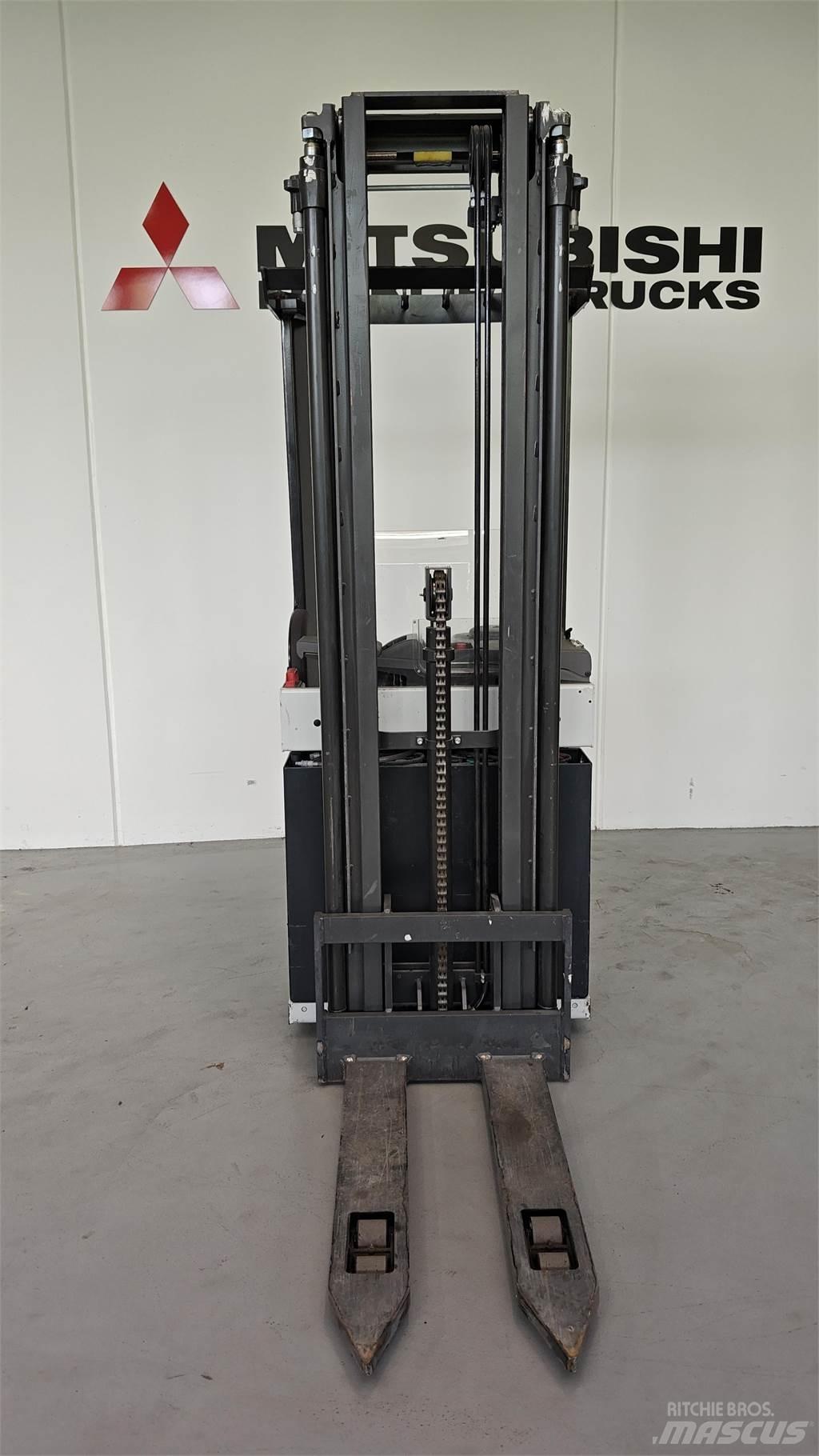 Atlet 160SDTFV Low lifter with platform