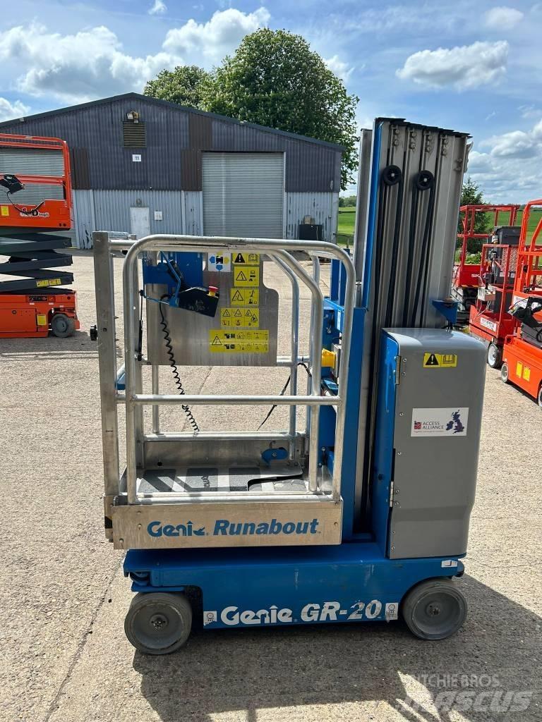 Genie GR20 Vertical mast lifts