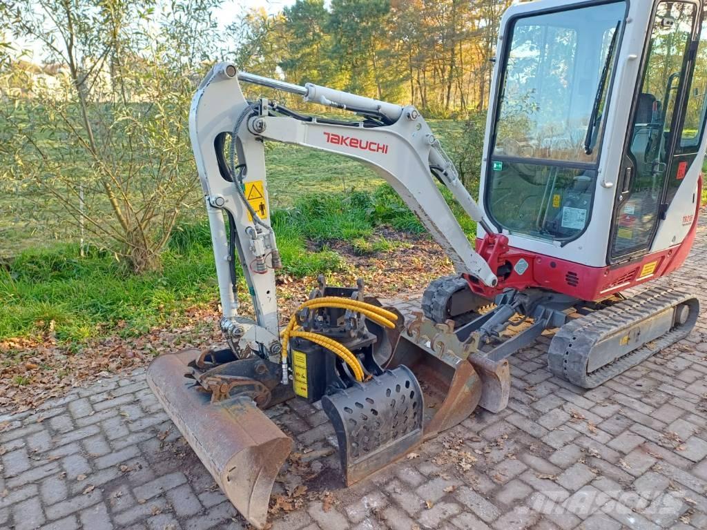 Takeuchi TB 216 Mini excavators < 7t (Mini diggers)