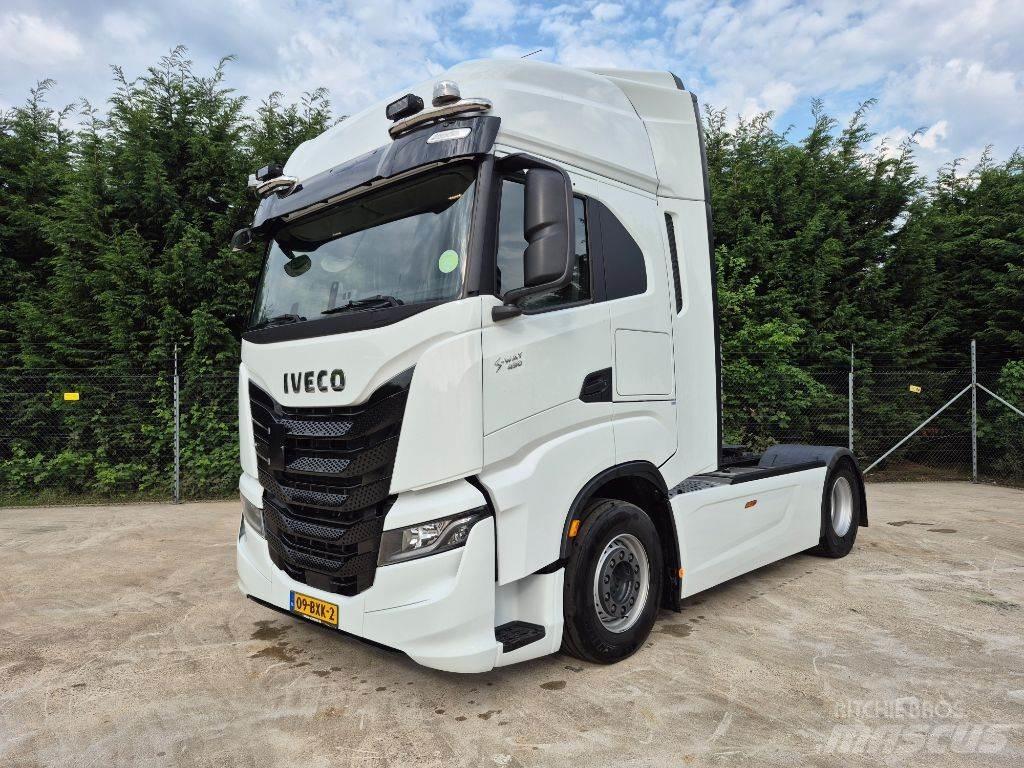 Iveco S-Way 490 Tractor Units