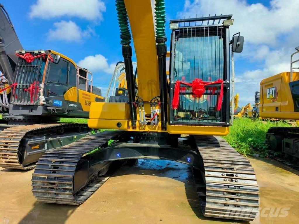 CAT 320 Crawler excavators