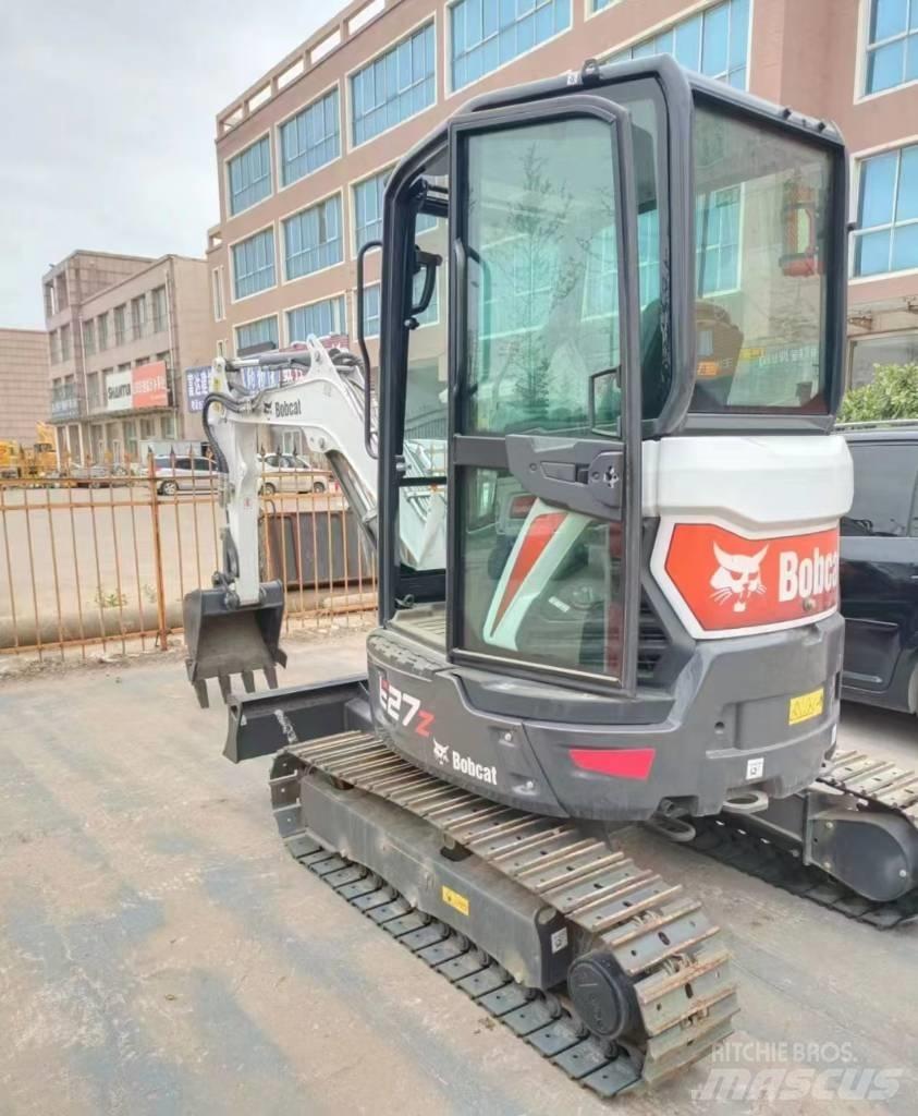 Bobcat E 27 Z Skid steer loaders