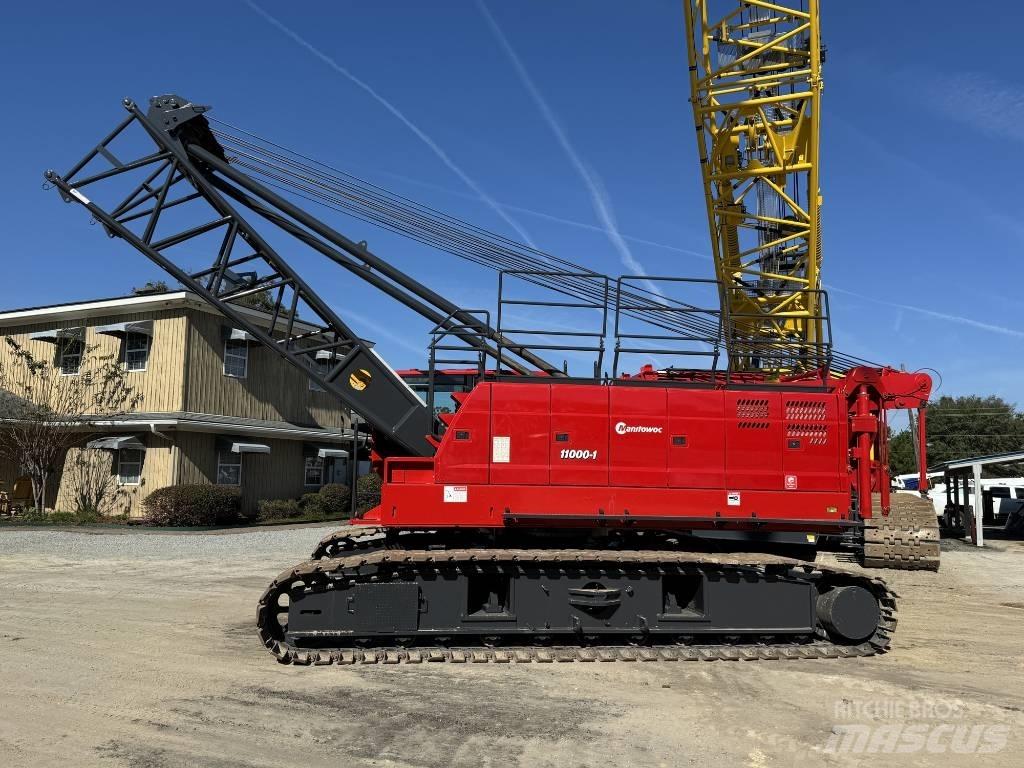 Manitowoc 11000-1 Tracked cranes