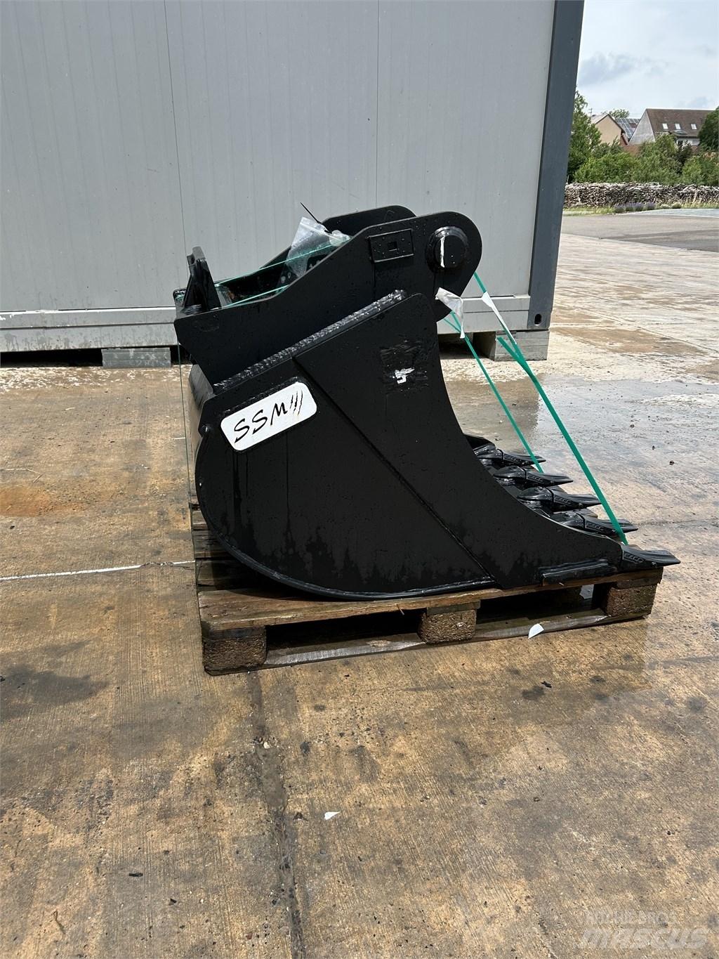 Lehnhoff CTL12 Backhoes