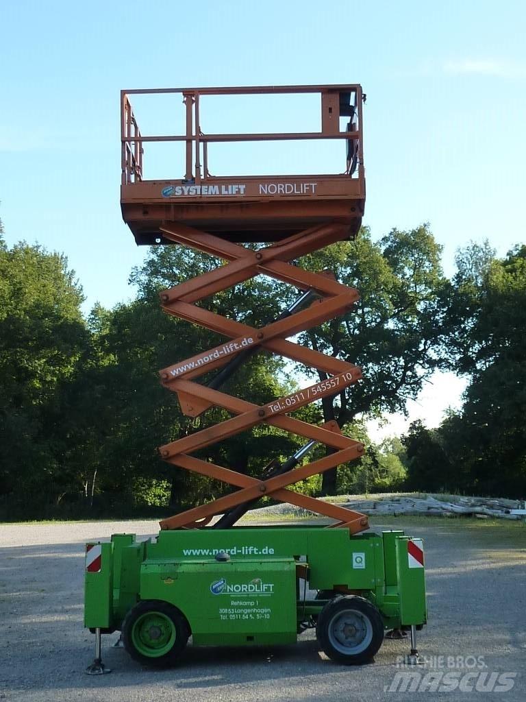 Genie GS 3268 RT Scissor lifts